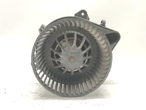 Used Heater blower motor Heater blower motor LANCIA YPSILON (843_) 1.3 D Multijet (843.AXH1A, 843.AXE1A) (105 hp) 36077029 36077029