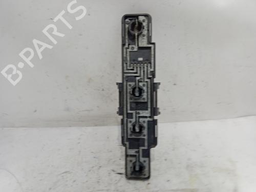Used Lamp holder MERCEDES-BENZ VITO Van (W638) 110 D 2.3 (638.074, 638.078) (98 hp) 25882884