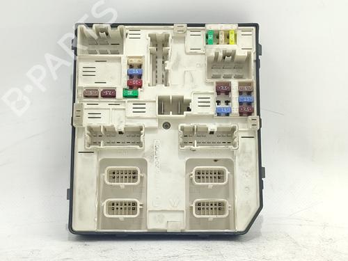 Used Fuse box Fuse box 38052342 38052342