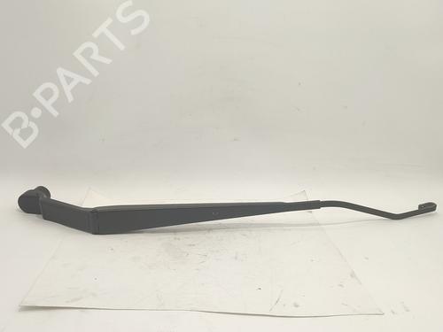 Used Front windshield wiper arm MAZDA 5 (CR) 2.0 CD (CR19) (143 hp) 31713955