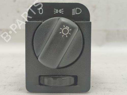 Used Headlight switch OPEL CORSA B (S93) [1993-2009]  19317448