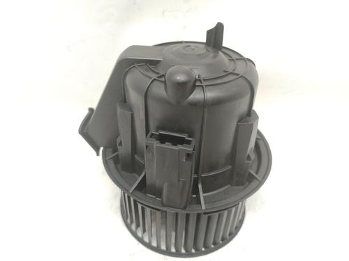 Heater blower motor CITROËN C3 II (SC_) 1.2 VTi 82 6441CR