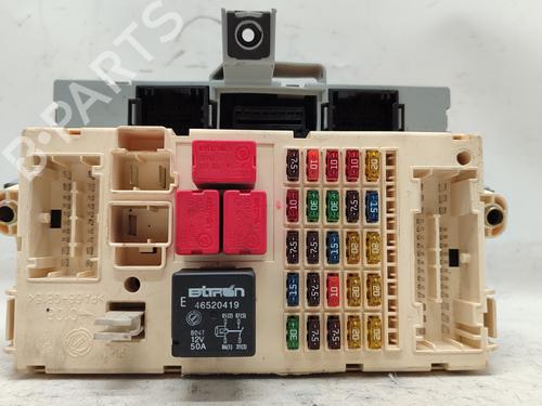 Used Fuse box FIAT STILO (192_) 1.9 JTD (192_XE1A) (115 hp) 20511900