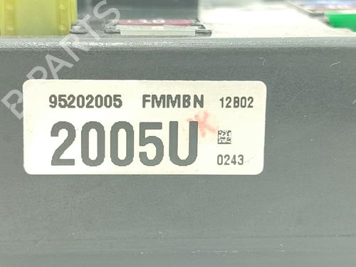 Fuse box CHEVROLET CAPTIVA (C100, C140) 2.2 D 4WD | BP38048151E1 - Image 4