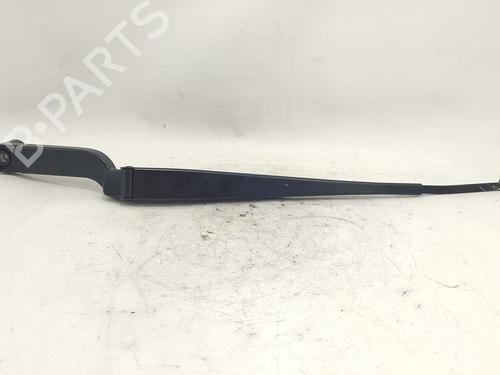 front-windshield-wiper-arm-nissan-qashqai-ii-j11-j11_-2013-38052313 main image