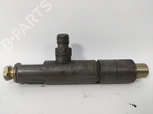 Used Injector RENAULT TRAFIC Van (T_, P_, V_) [1980-1989]  12436504