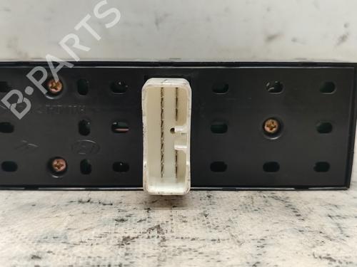 Left front window switch HYUNDAI GETZ (TB) 1.3 | BP23089737I27 