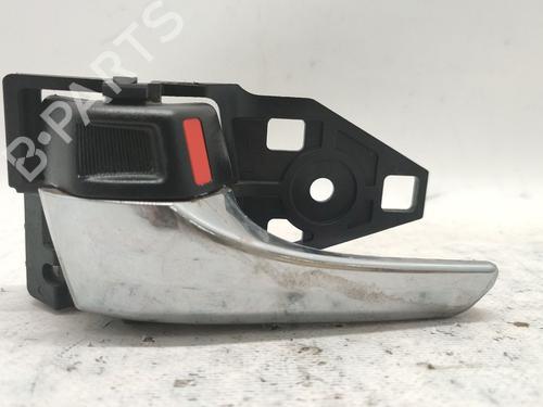 Used Rear left interior door handle Rear left interior door handle 37016071 37016071