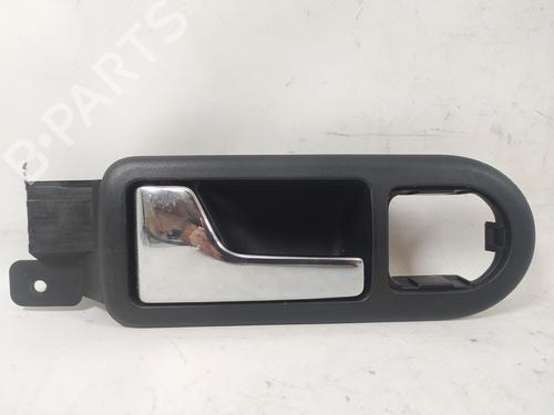 Used Front left interior door handle VW GOLF IV (1J1) 1.6 16V (105 hp) 13709465