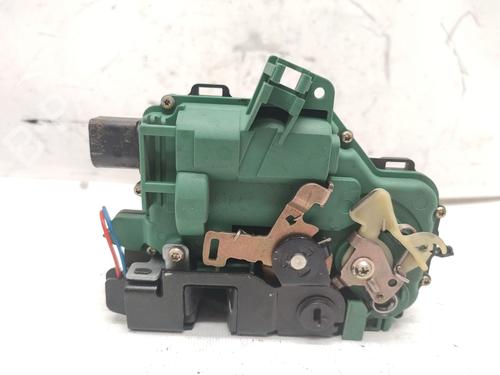 Used Rear right lock SKODA OCTAVIA I (1U2) 1.9 TDI (90 hp) 23071542