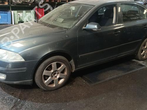Warning switch SKODA OCTAVIA II (1Z3) 1.9 TDI | BP36324844I22 - Image 9