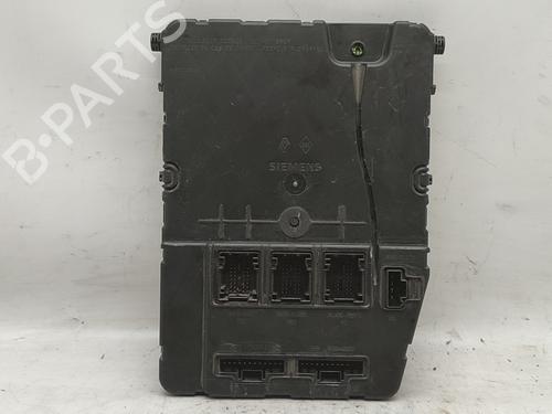 Used Fuse box RENAULT MEGANE II Saloon (LM0/1_) [2003-2025]  17358437
