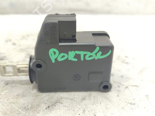 Used Central lock pump PEUGEOT 206 Hatchback (2A/C) 1.4 HDi eco 70 (68 hp) 26307107