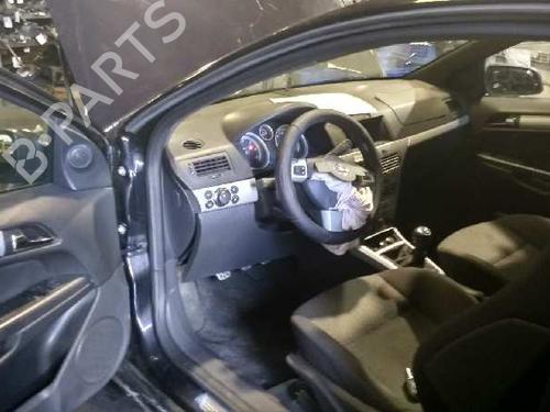 Front left interior door handle OPEL ASTRA H GTC (A04) 1.9 CDTI (L08) | BP7139054I13 