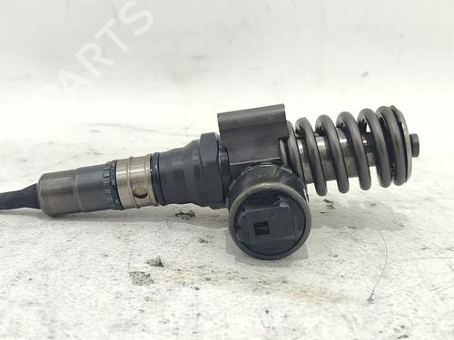 injector-audi-a4-b7-avant-8ed-2004-2005-2006-2007-2008-38043444 main image