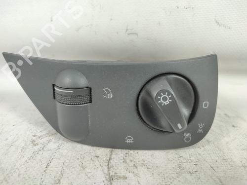 Used Headlight switch SEAT IBIZA II (6K1) [1993-2002]  14904911