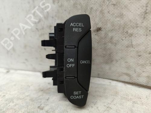Used Steering wheel controls CHEVROLET EPICA (KL1_) 2.0 D (150 hp) 24591249