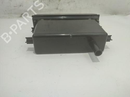 Glove box NISSAN X-TRAIL I (T30) 2.2 dCi 4x4 | BP26175888C95 