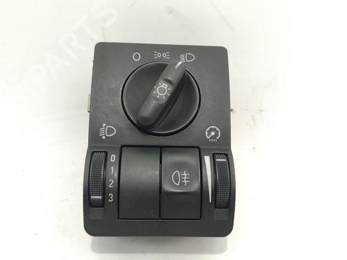 Hovedlysbryter Hovedlysbryter OPEL COMBO Box Body/MPV 1.7 DI 16V (65 hp) 39809232 39809232