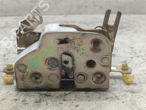 Used Rear right lock NISSAN PATROL III/2 Station Wagon (W260) [1988-1998]  17921899