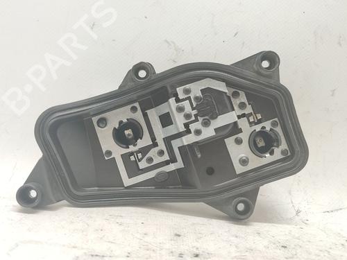 Lampeholder Lampeholder VW TOURAN (1T3) 1.6 TDI (105 hp) 37427377 37427377