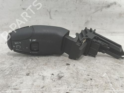 Used Steering wheel controls CITROËN XSARA PICASSO (N68) 2.0 HDi (90 hp) 23077395