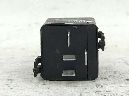 Electronic module VOLVO S40 I (644) | BP30833870M83
