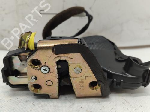 Front right lock TOYOTA COROLLA Verso (ZER_, ZZE12_, R1_) 2.0 D-4D (CUR10_, CUR10R) | BP30176305C97