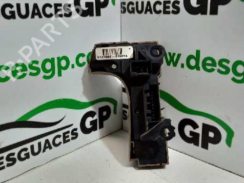 Steering wheel controls VOLVO S80 I (184) D5 | BP7143953E15 