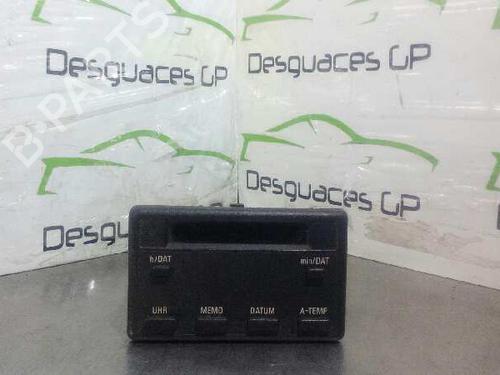 Used Display monitor BMW 5 (E34) 520 i 24V (150 hp) 7133659