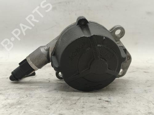 Used Vacuum pump CITROËN XSARA PICASSO (N68) 2.0 HDi (90 hp) 17186422