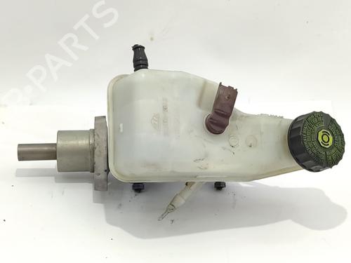 brake-master-cylinder-citroen-jumpy-ii-van-2007-2008-2009-2010-2011-2012-2013-2014-2015-2016-38728894 main image