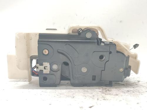 Used Front left lock Front left lock 37467431 37467431