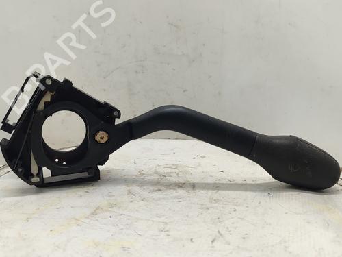 Used Steering column stalk SEAT CORDOBA (6K1, 6K2) [1993-2002]  22408663