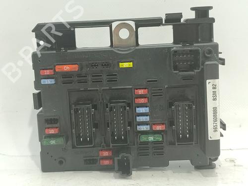 Used Fuse box PEUGEOT 307 (3A/C) 1.6 HDi 110 (109 hp) 32020309
