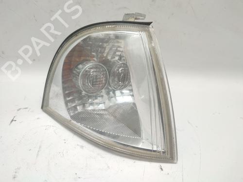 Used Left front indicator SKODA OCTAVIA I (1U2) 1.9 TDI (90 hp) 30835524
