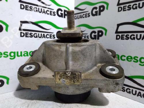 Used Engine mount LAND ROVER RANGE ROVER SPORT II (L494) 3.0 TDV6 4x4 (258 hp) 10266841