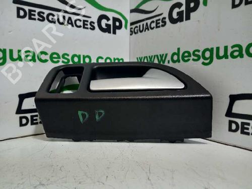 Used Front right interior door handle VOLVO S40 II (544) D2 (115 hp) 7163983