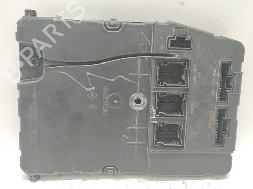 Used Fuse box Fuse box RENAULT SCÉNIC II (JM0/1_) 1.5 dCi (JM02, JM13) (101 hp) 34704917 34704917