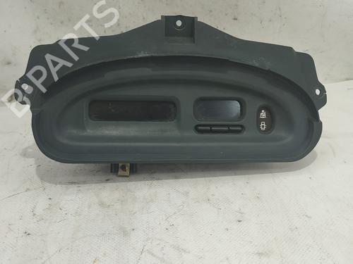 Used Display monitor RENAULT MEGANE I Classic (LA0/1_) 1.6 e (LA0F, LA0S) (90 hp) 24811418