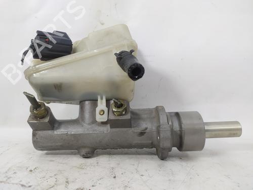Brake master cylinder FORD MONDEO III Saloon (B4Y) 2.0 16V TDDi / TDCi | BP11493728M77 