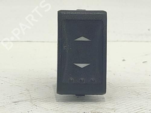Used Right rear window switch FORD MONDEO III Turnier (BWY) 2.0 TDCi (130 hp) 31117618