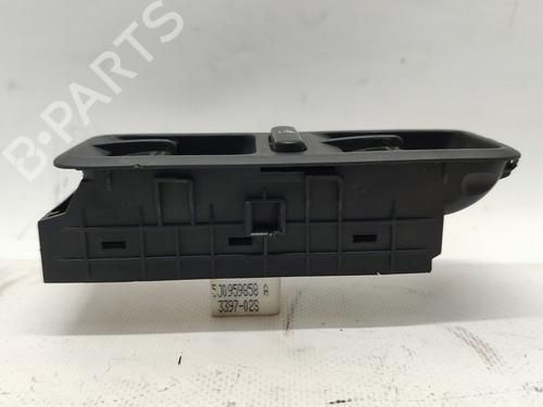 Left front window switch SKODA FABIA II (542) 1.9 TDI | BP32867945I27 - Image 2