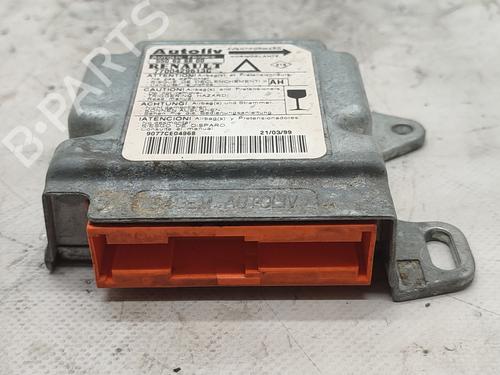 Used ECU airbags RENAULT LAGUNA I (B56_, 556_) [1993-2002]  17560145