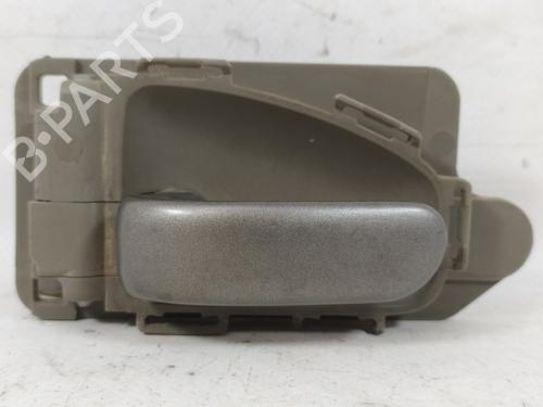 Venstre bak invendig håndtak CITROËN XSARA PICASSO (N68) 2.0 HDi (90 hp) 13718462