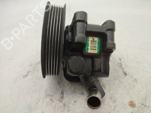 Used Steering pump FORD FOCUS I (DAW, DBW) [1998-2009]  13709392