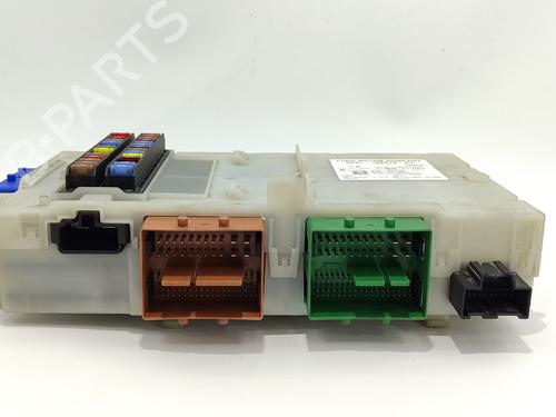 Used Fuse box Fuse box 39268614 39268614