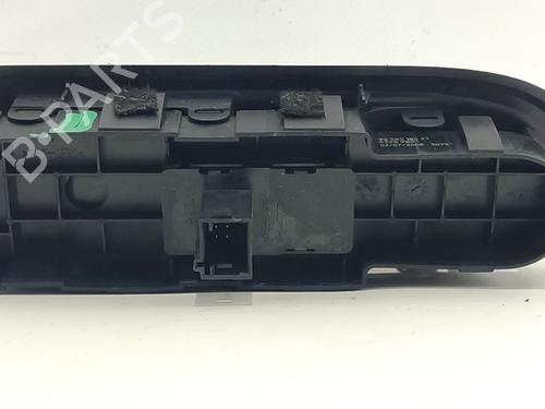 Right front window switch CITROËN C5 III (RD_) 2.0 HDi (RDRHD8, RDRHDJ, RDRHR8, RDRHRJ) | BP39207942I26 - Image 2