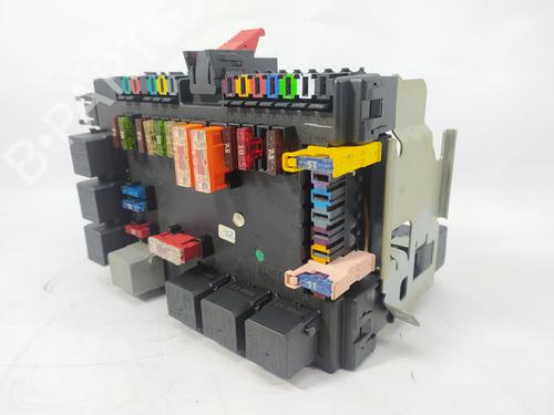 Used Fuse box MERCEDES-BENZ S-CLASS (W221, V221) S 320 CDI (221.022, 221.122) (235 hp) 11357618