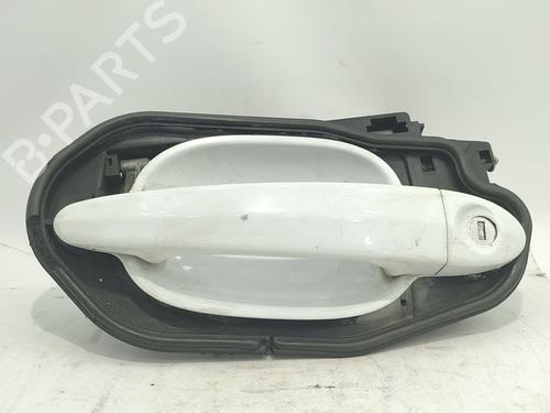 Used Front left exterior door handle BMW 5 (E60) 520 d (163 hp) 32001134